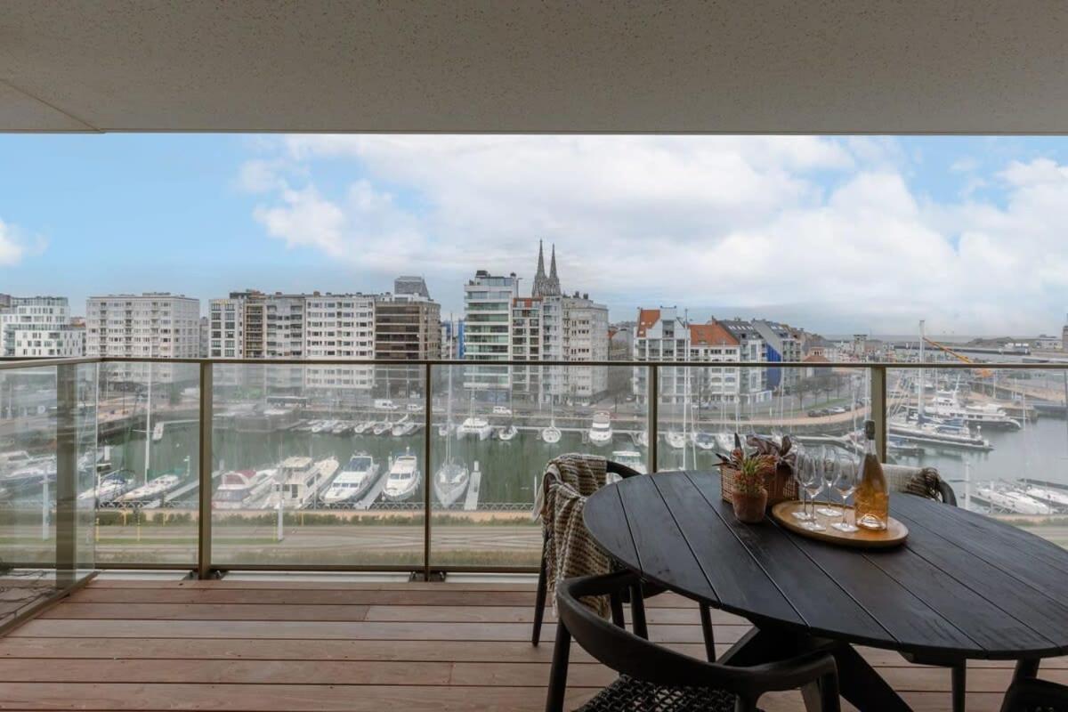 Huswell - Beautiful Overlooking The Marina Oostende