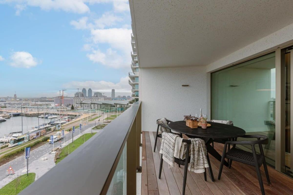 Huswell - Beautiful Overlooking The Marina Appartement *